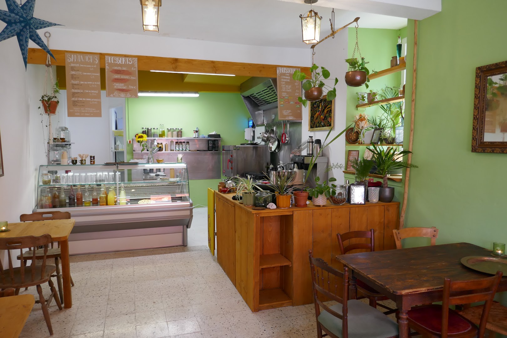 À La Vallée - restaurant sandwicherie, pâtisserie, épicerie · Photos 2